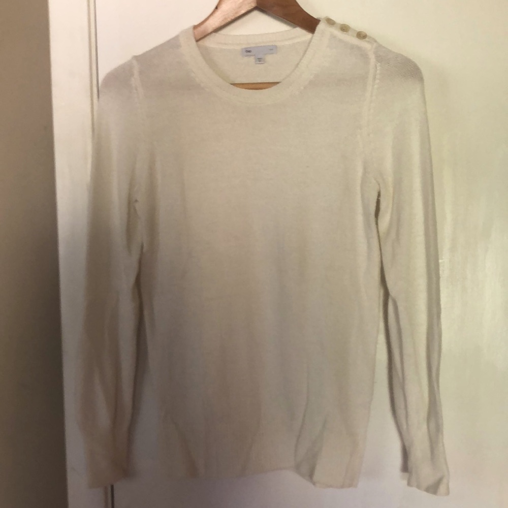 GAP lightweight crew neck sweater XS